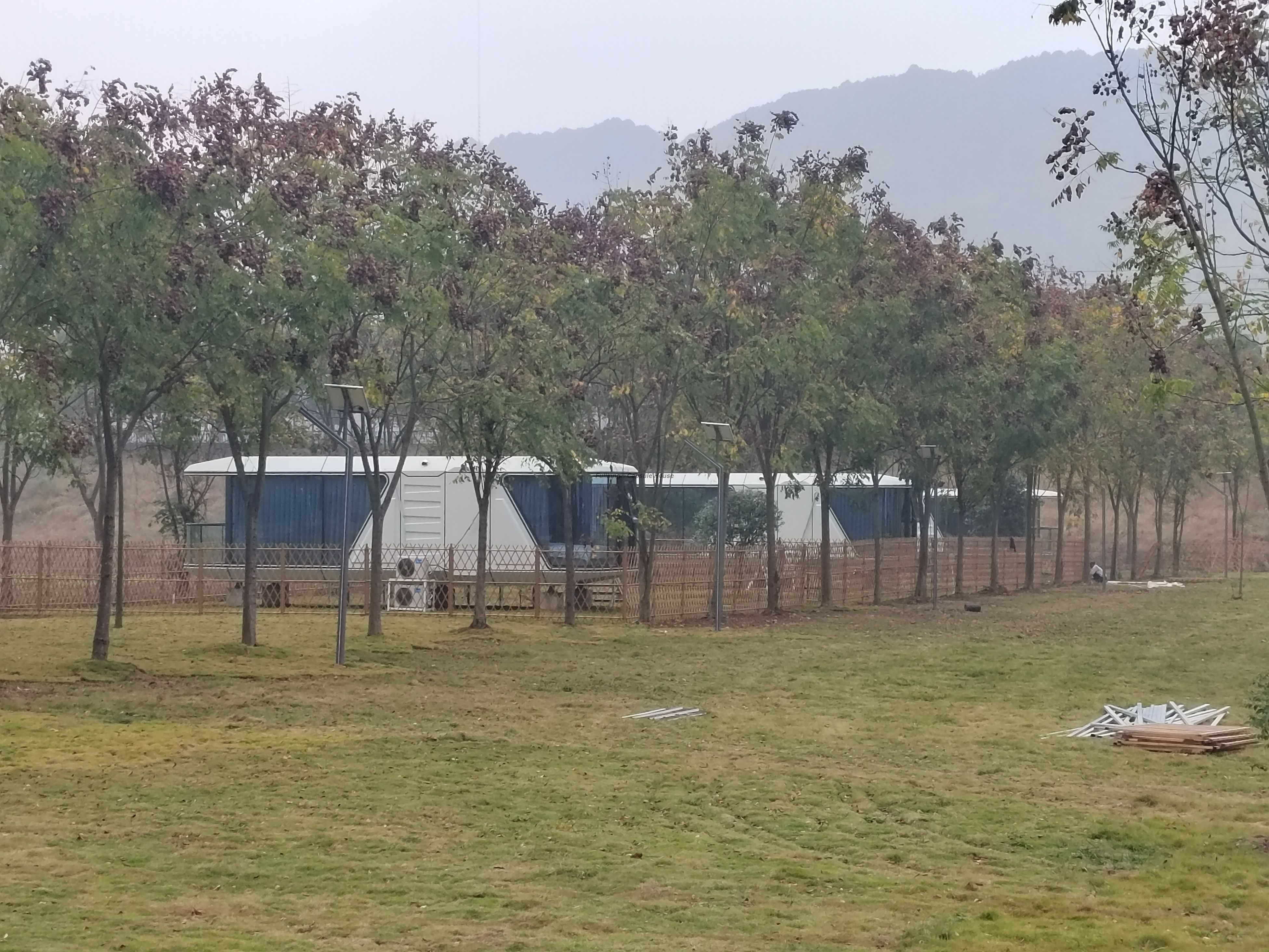 Китайская фабрика оптовая индивидуальная кабина Apple Cabin Mobile Capsule House Стальная рама сэндвич -панель -контейнер офисный здание туалет